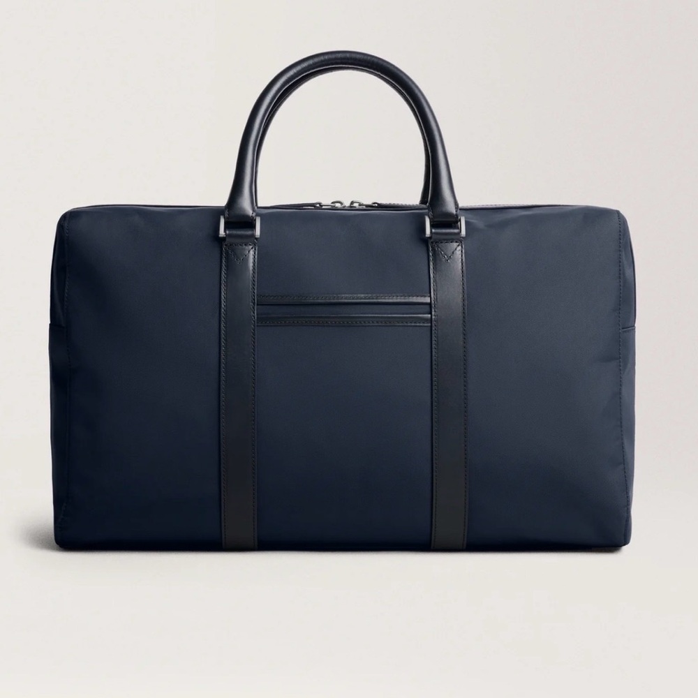 Carl Friedrik Navy blue overnight bag